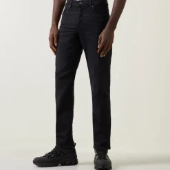 2023 D-Finitive Mid-Rise Tapered Jeans