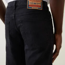 2023 D-Finitive Mid-Rise Tapered Jeans