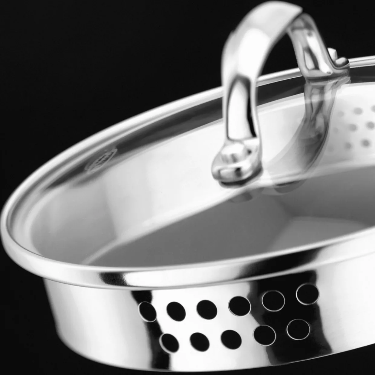 7000 Five-Piece Non-Stick Pan Set