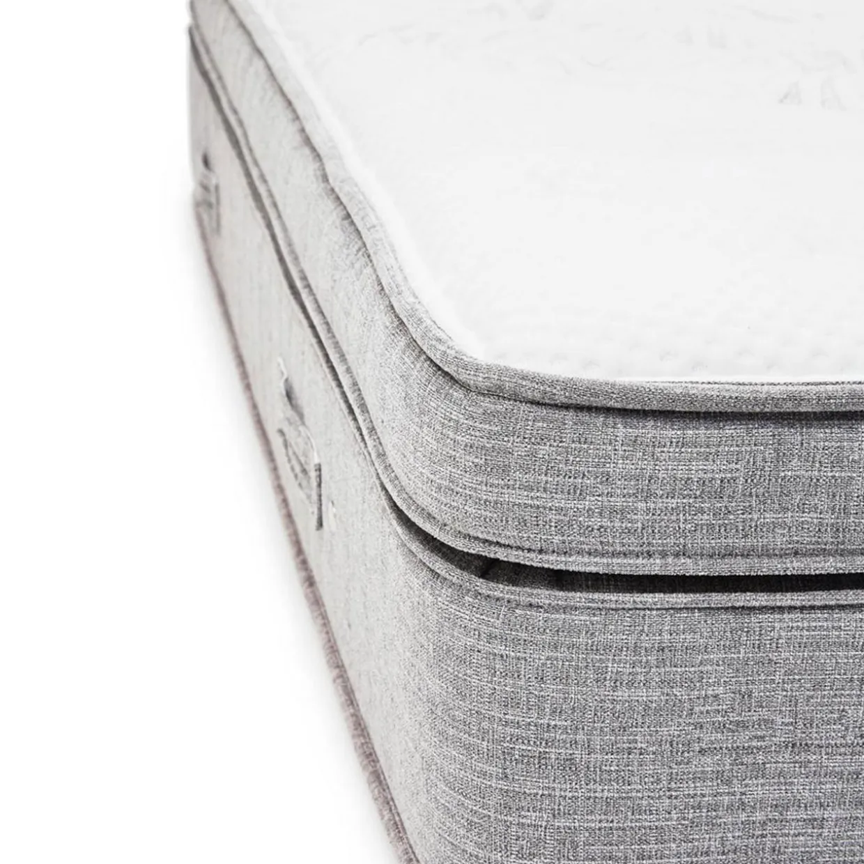 3000 Gel PlushTop Mattress 4ft - Small Double