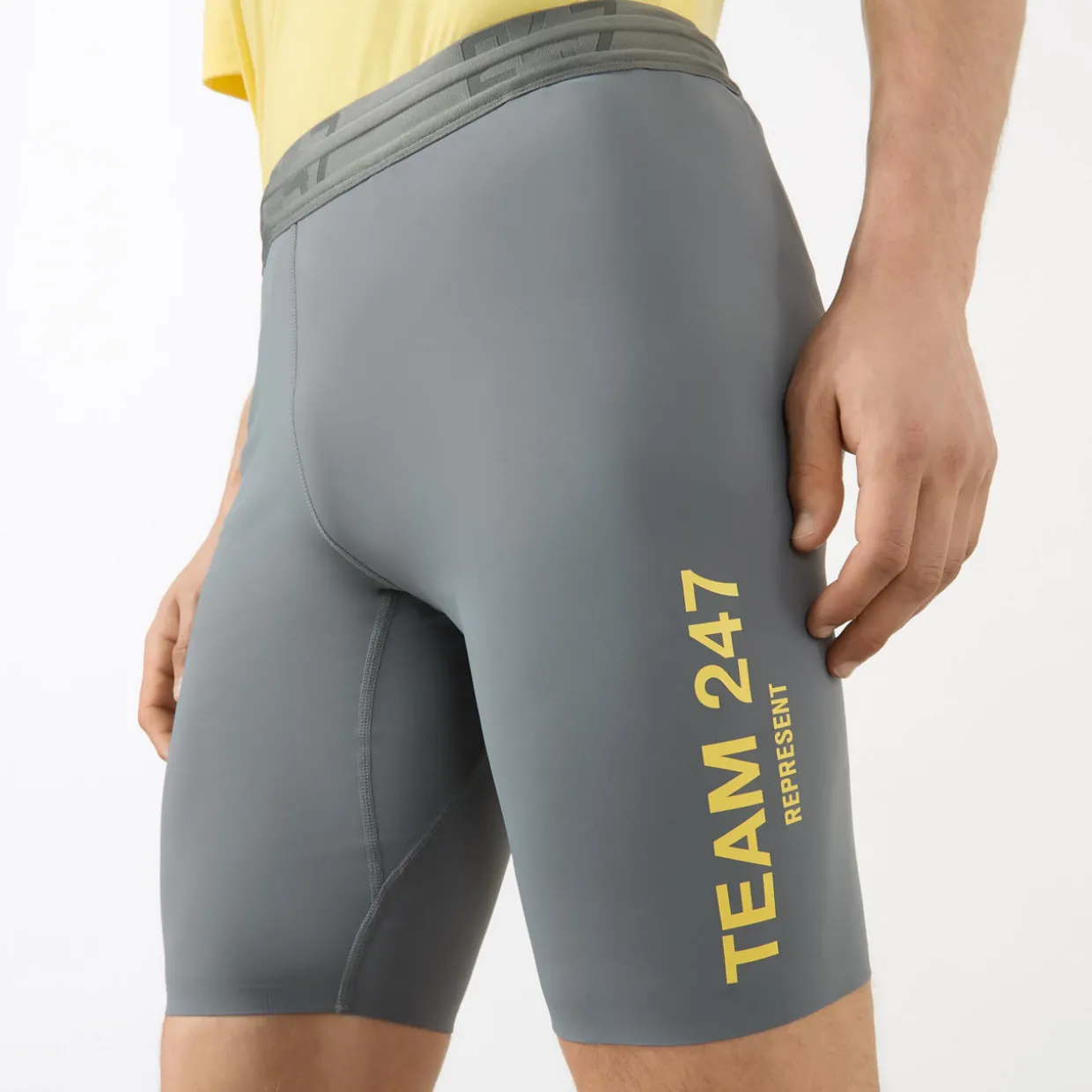 247 Half-Tight Shorts