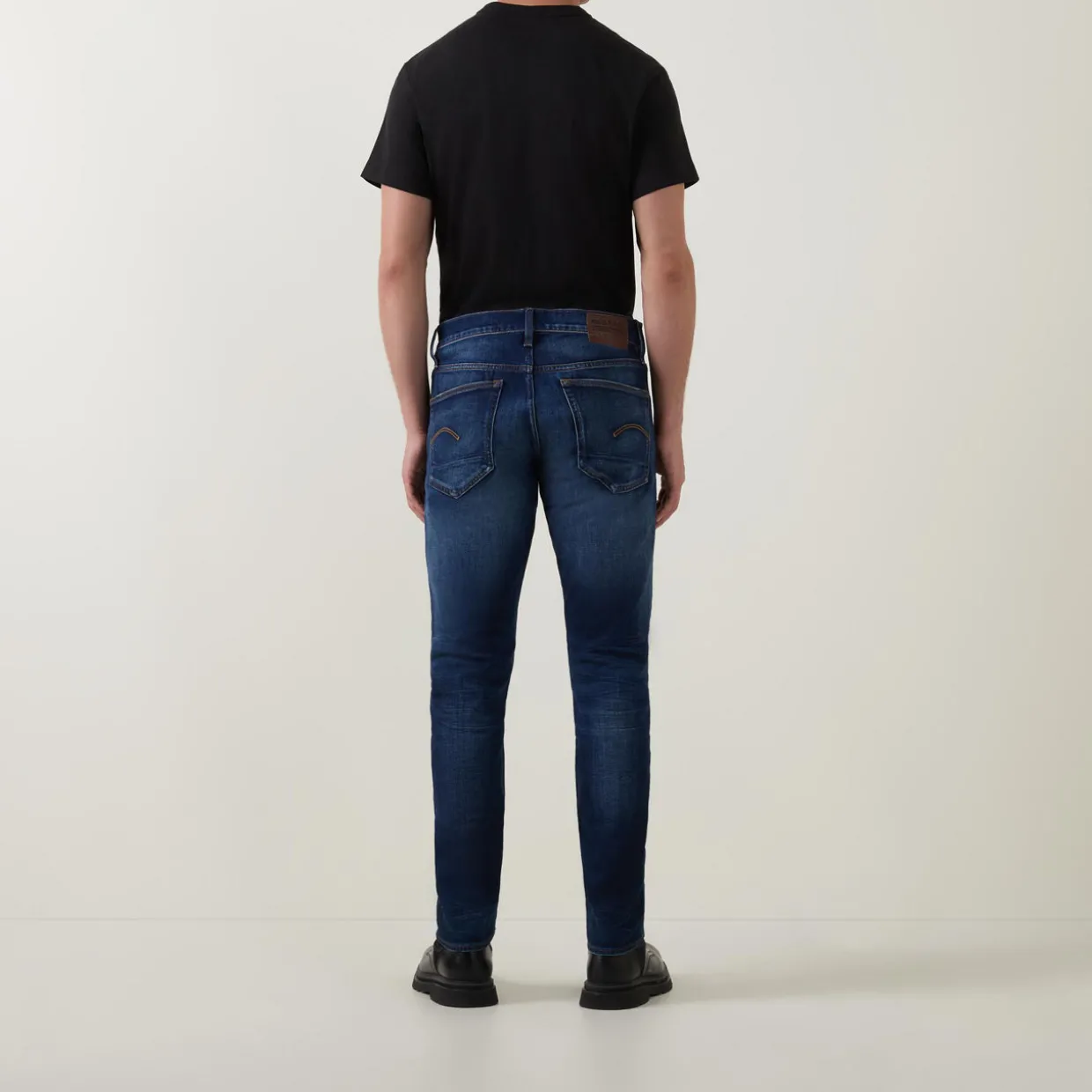 3301 Mid-Rise Slim-Leg Jeans