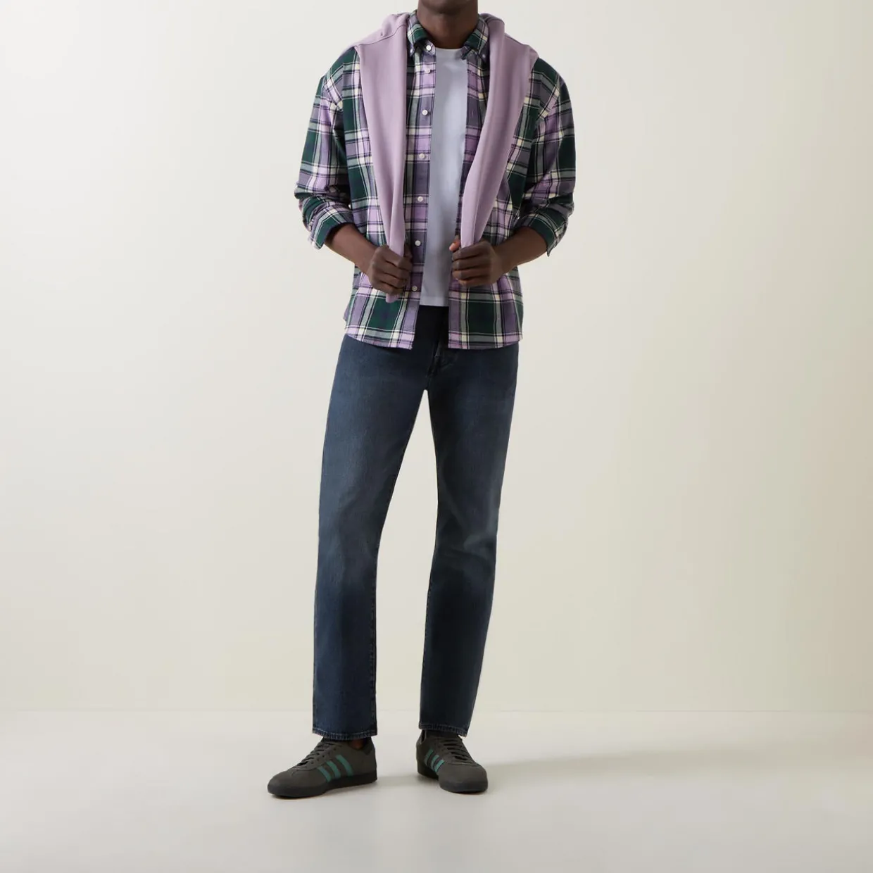 501® Mid-Rise Straight Leg Jeans