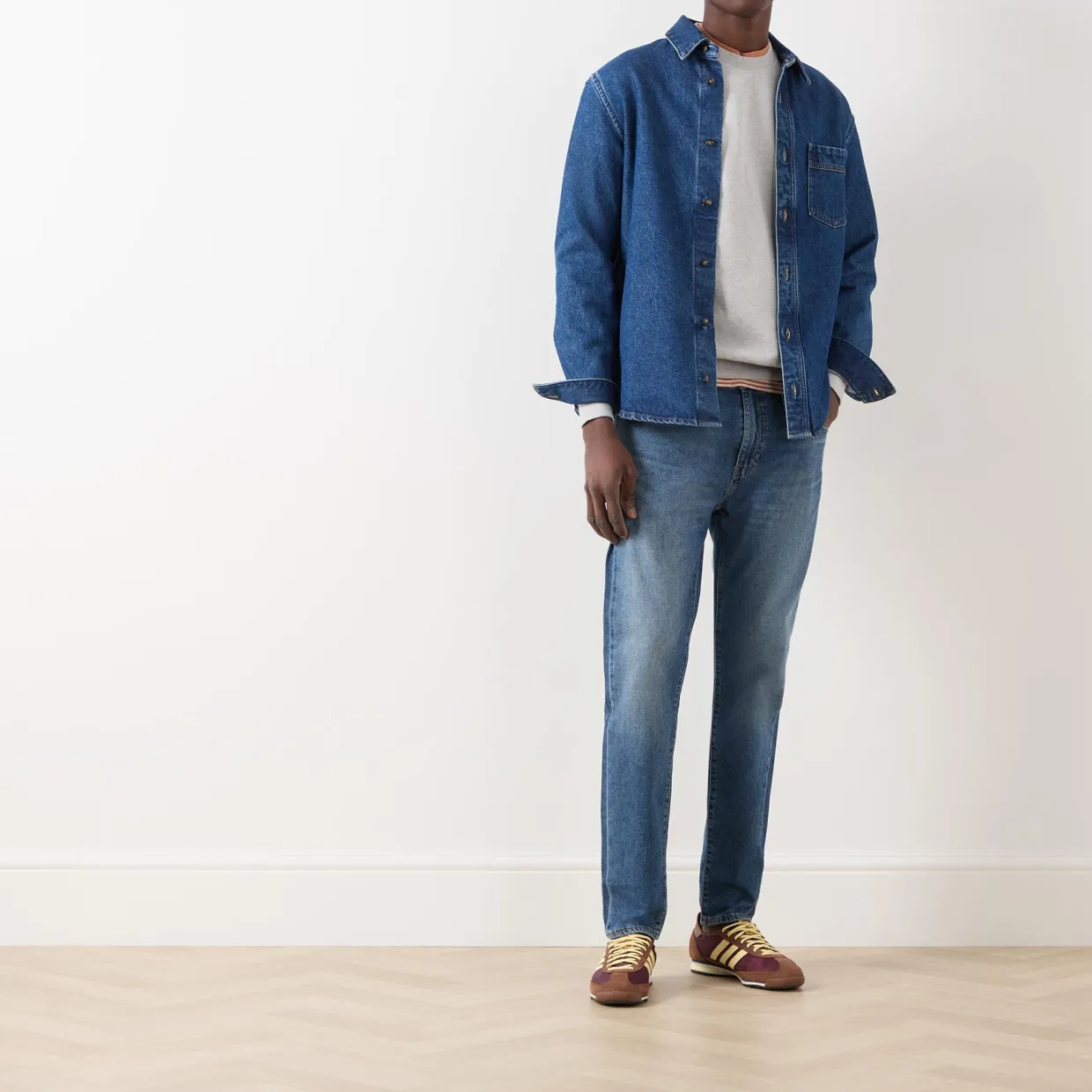 512™ Slim Leg Tapered Jeans