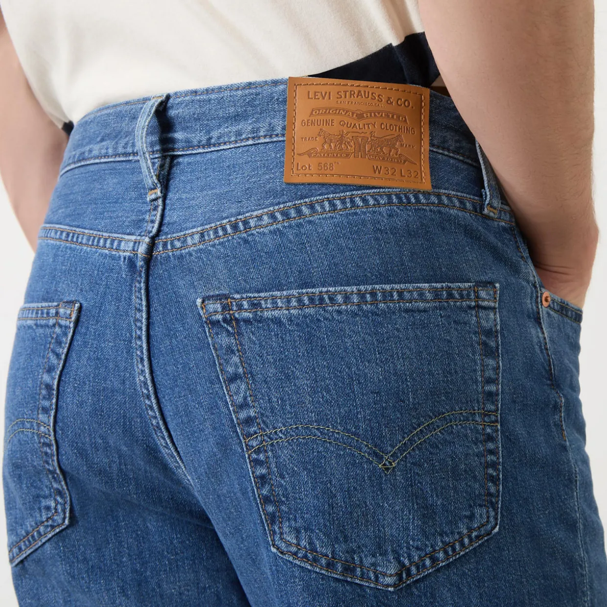 568™ Stay Loose Straight Leg Jeans