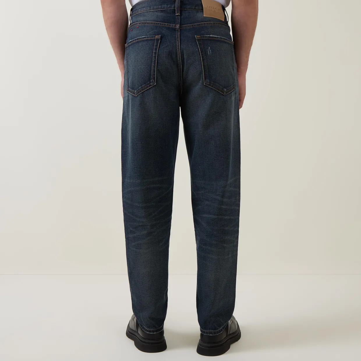 838 Tapered Fit Jeans