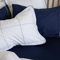 200 Thread Count Classic Fitted Sheet