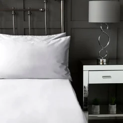300 Thread Count Fitted Sheet White