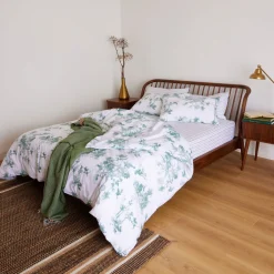 300 Thread Count Green Toile Standard Pillowcase Set