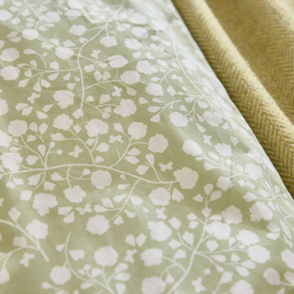 180 Thread Count Lucy Duvet Set