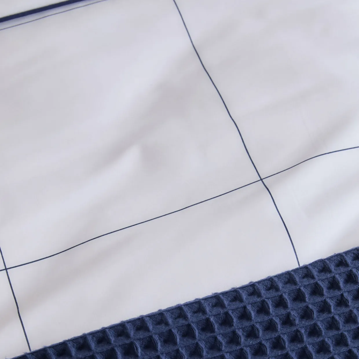 300 Thread Count Navy Windowpane Duvet Set