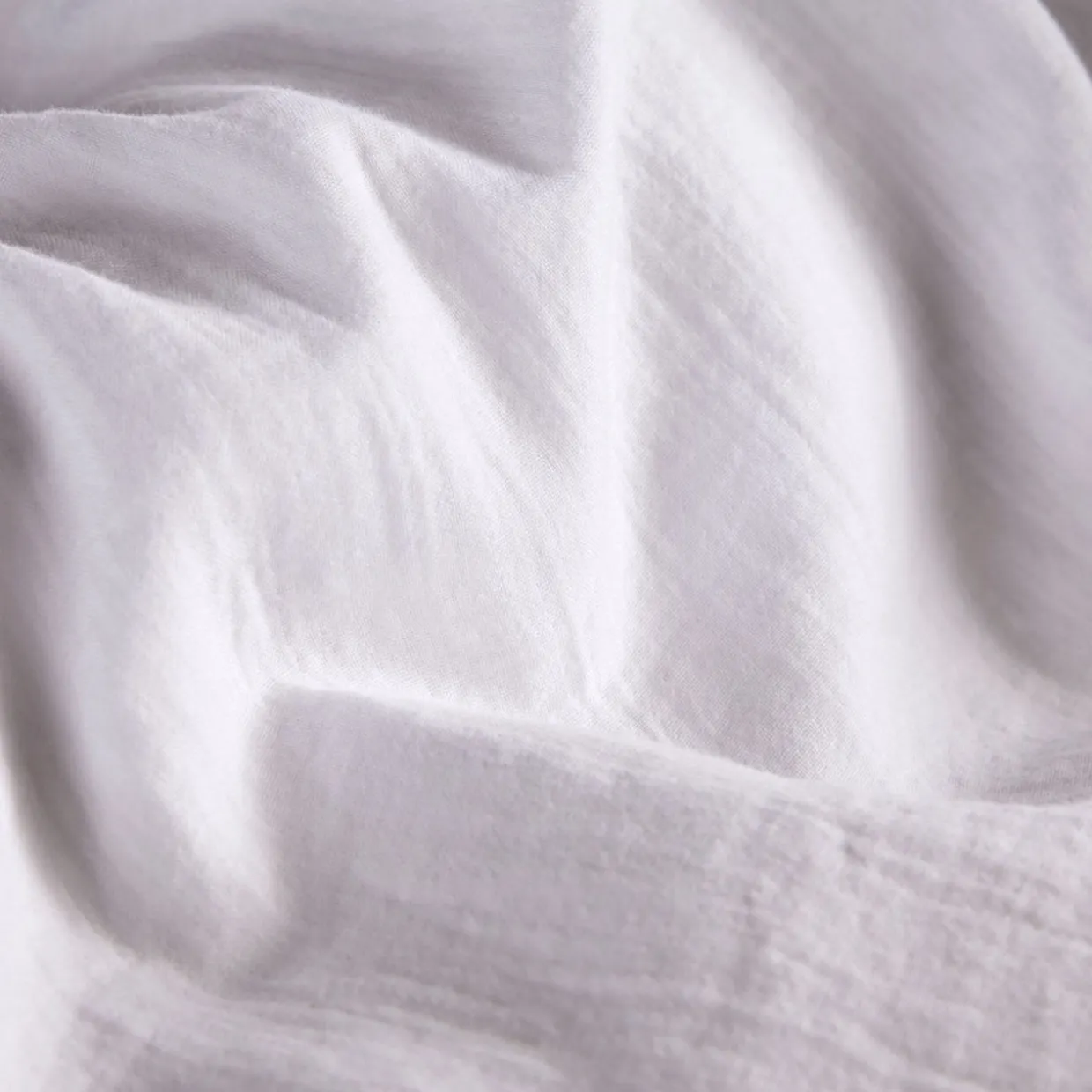 200 Thread Count Retreat Fitted Sheet