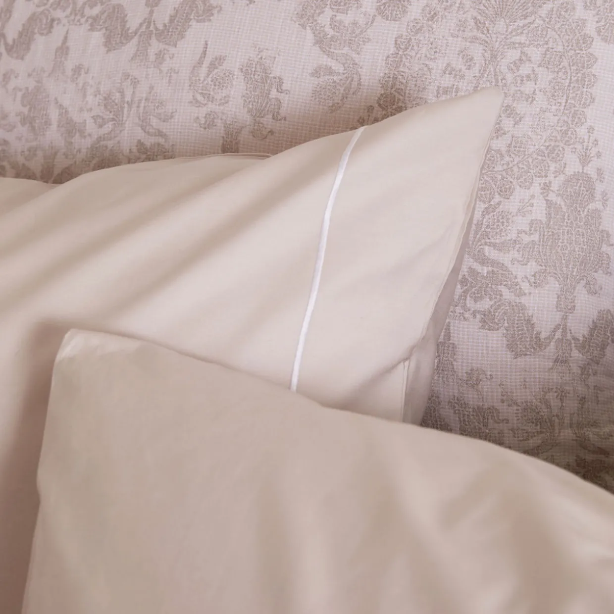300 Thread Count Rolenio Pillowcase Set
