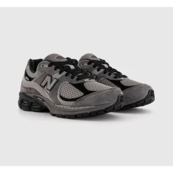 2002 Trainers