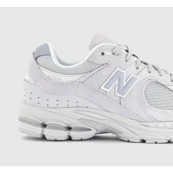2002 Trainers