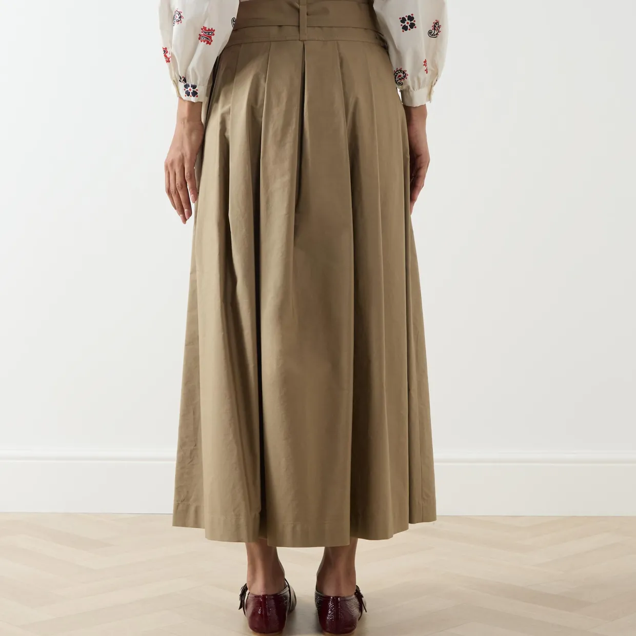 Agiate Pleated Skirt