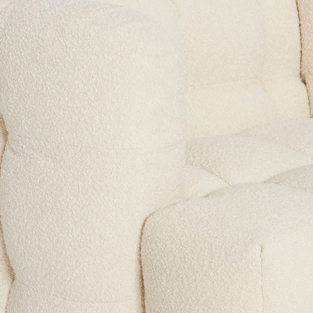Alba Armchair