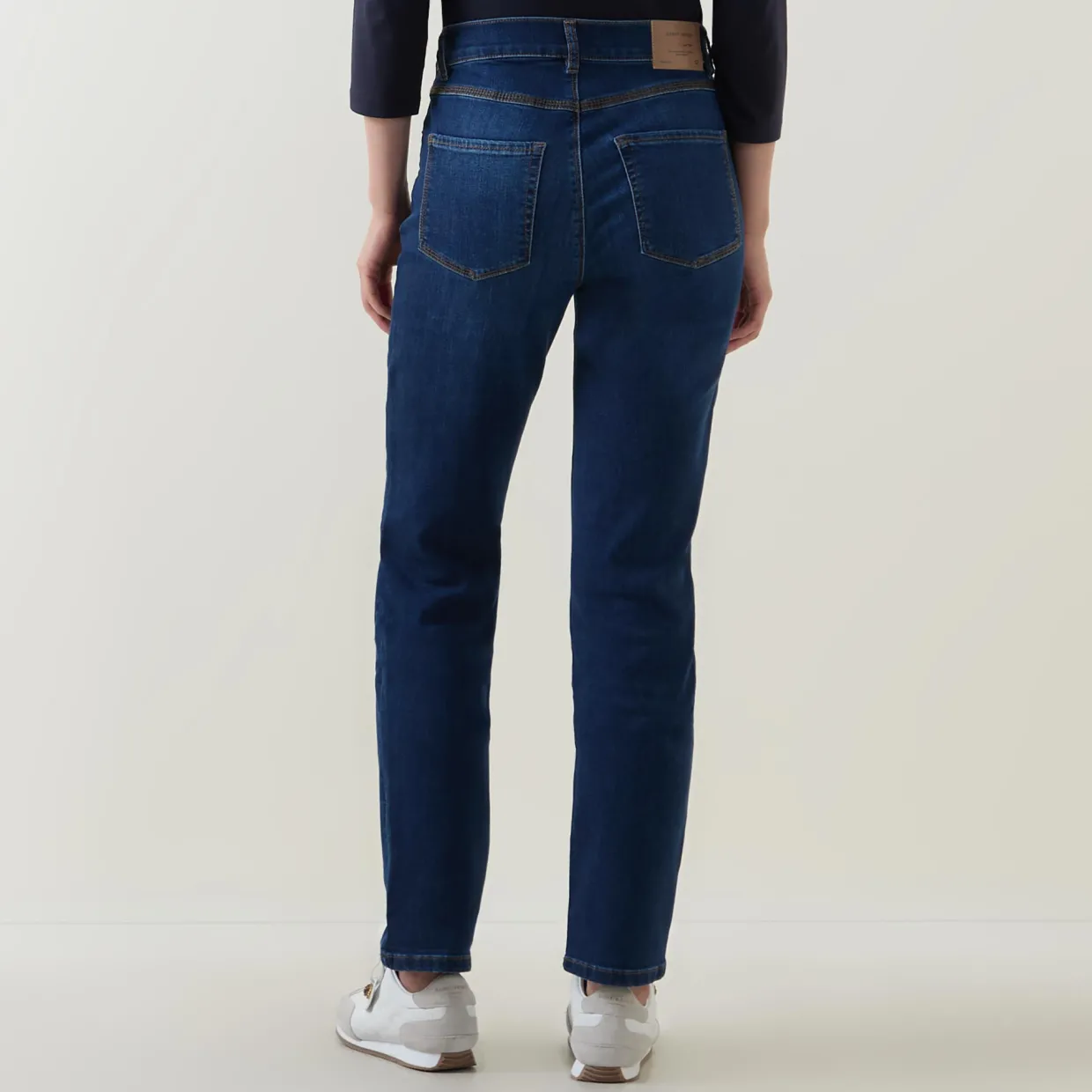 Annik Straight Leg Jeans