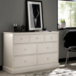 Aoibheann Chest of Drawers