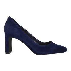 Arriving Block Heel Courts