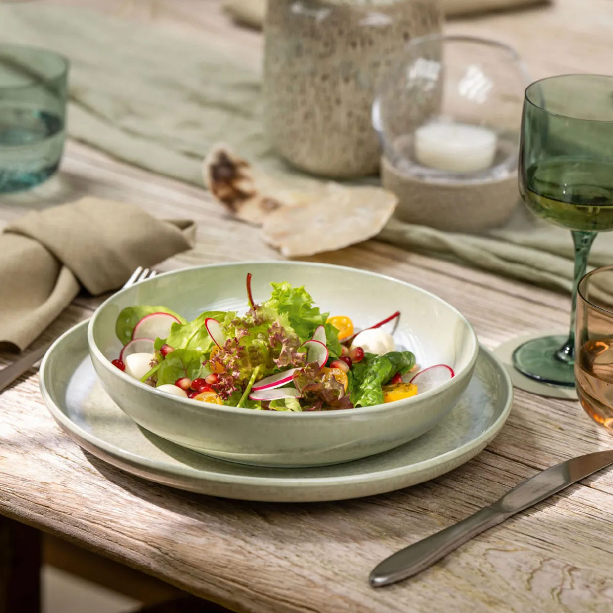 Arthur 68-Piece Brushed Cutlery Set