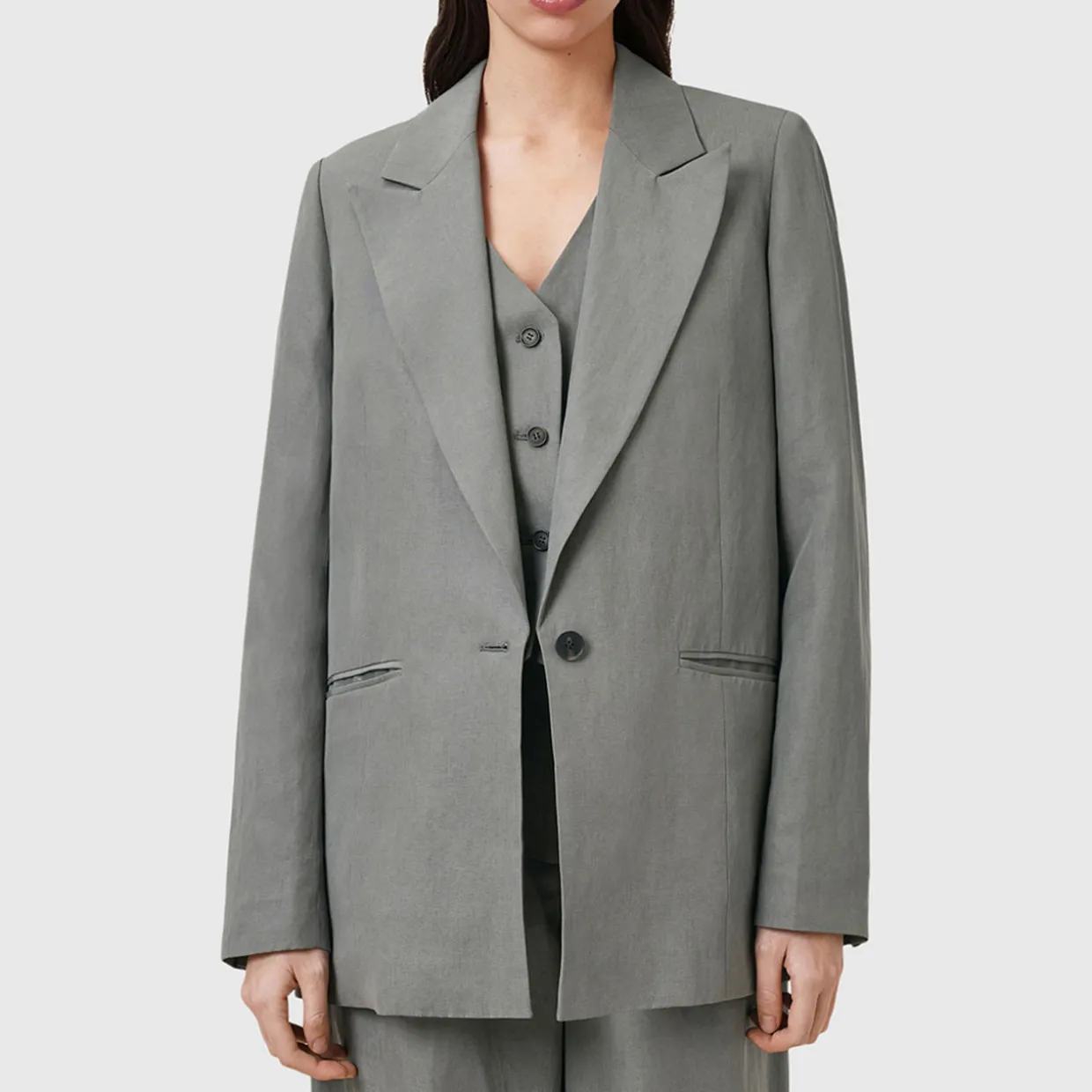 Averie Single-Breasted Blazer