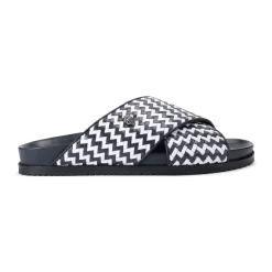 Baron Crossover Sandals