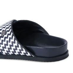 Baron Crossover Sandals