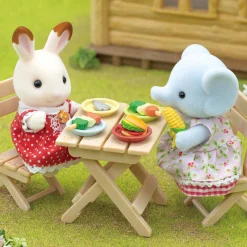 BBQ Picnic Set: Elephant Girl