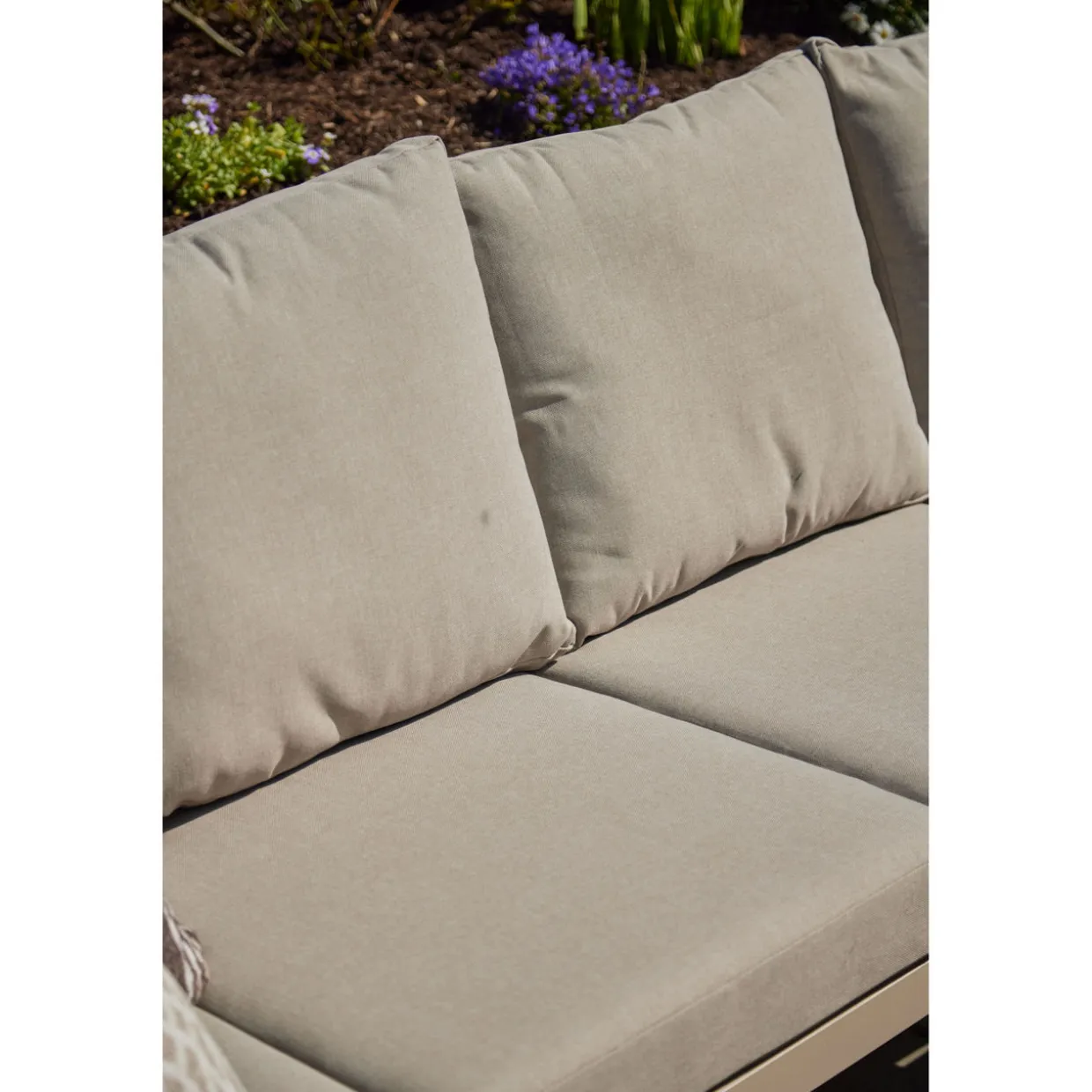 Belfair Garden Corner Set Latte Putty