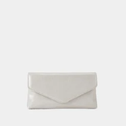 Bella Clutch