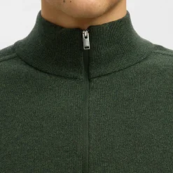Berg Half-Zip Sweater