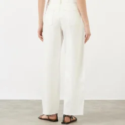 Bonnie Curve Wide Leg Jeans