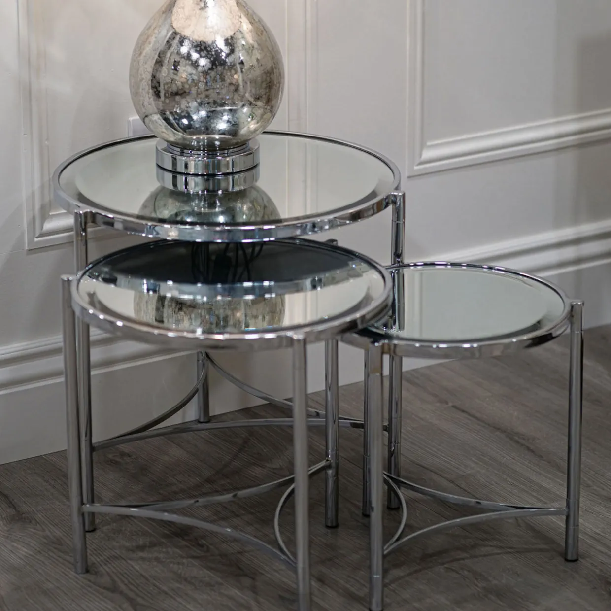 Brookville Round Mirror Table Three-Piece Set