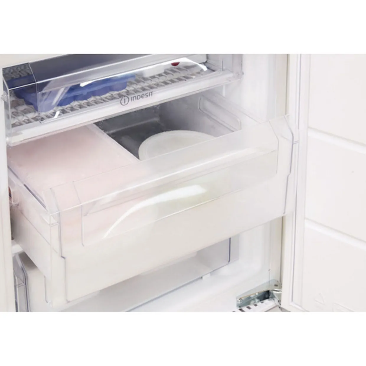 Built In 60cm Under Counter Freezer 91L