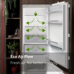 Built-in Fridge-Freezer with Freezer at Bottom