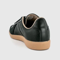 BW Army Trainers