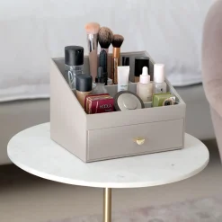 Classic Cosmetic Organiser