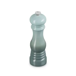 Classic Pepper Mill