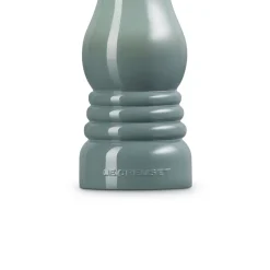 Classic Pepper Mill
