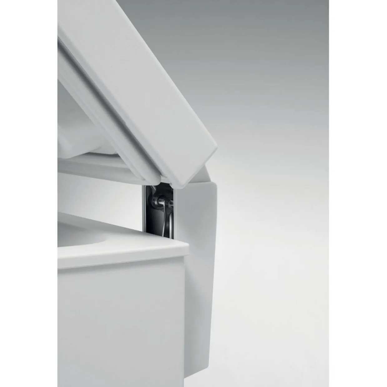 118cm Wide Chest Freezer 312L