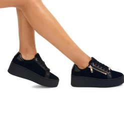 Connected Zip Platform Trainers