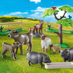 Country Animal Enclosure Playset