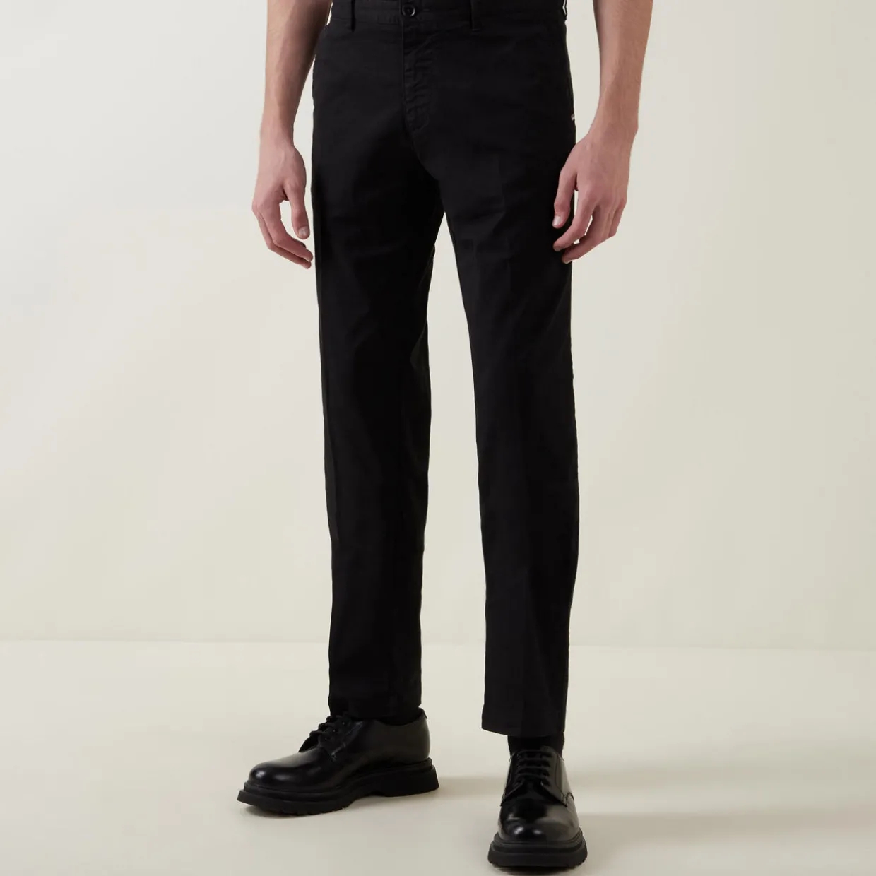 Crigan Regular Fit Chinos