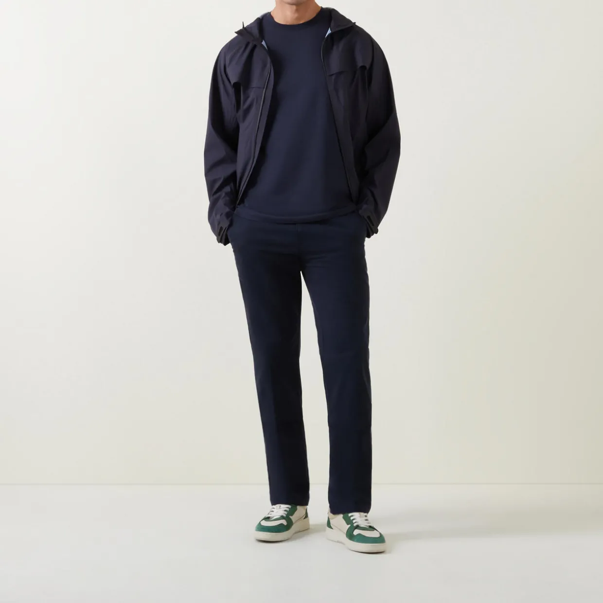 Crigan3-D Chinos