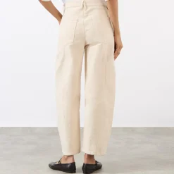 Cropped Barrel Leg Jeans