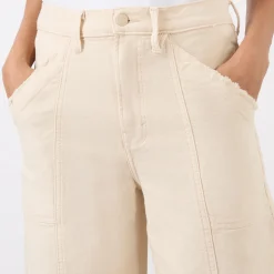 Cropped Barrel Leg Jeans