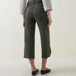Cropped Wide Leg Jeans