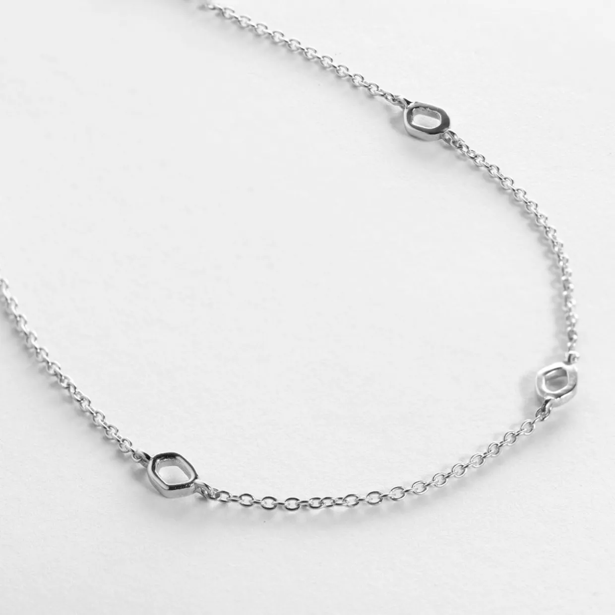 Dapple Necklace