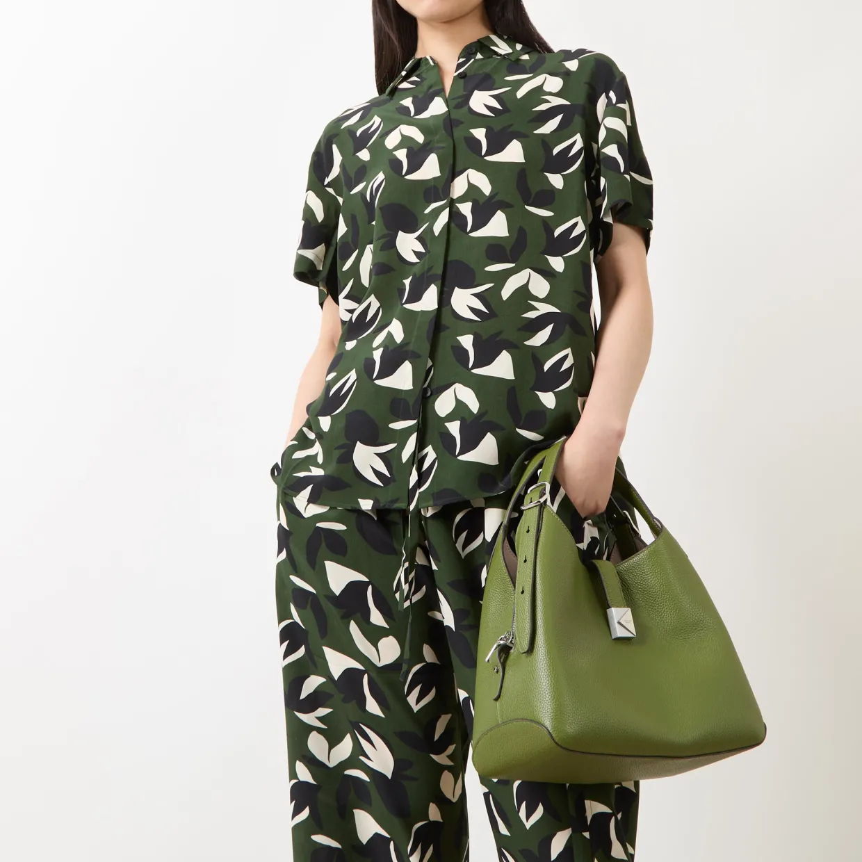 Deco Medium Tote Bag